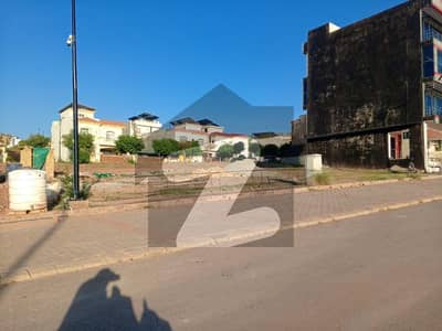 5 Marla Commercial Plot for Sale in N Block | Prime Location | Possession Available