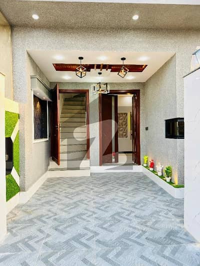 5 Marla Portion for Rent Central Park Housing Scheme Lahore