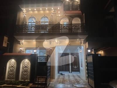 4 Beds 10 Marla Double Storey Brand New House For Sale Formanites Housing Scheme Lahore.