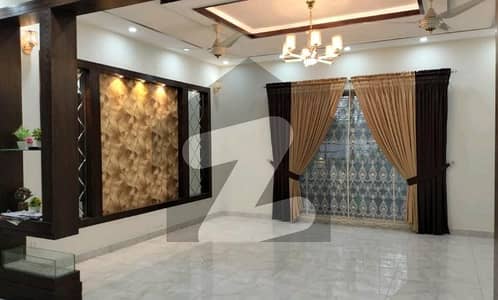 10 Marla House For sale In Beautiful Bahria Town - Sector E