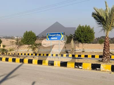 ڈی ایچ اے ویلی ڈی ایچ اے ڈیفینس,اسلام آباد میں 4 مرلہ کمرشل پلاٹ 90.0 لاکھ میں برائے فروخت۔