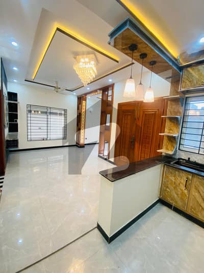 5 Marla Double Unit Full House on Very Prime Location