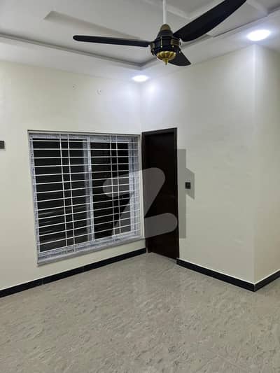 5 Marla Upper Portion Available