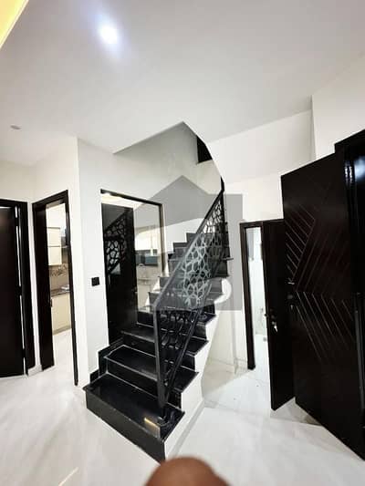 P-BLOCK Hot Deal! 5 Marla Brand New 3 Bed House for Sale in DHA Rahbar Lahore Prime Location
