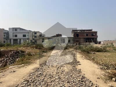INDUSTRIAL LAND FOR SALE IN LAHORE