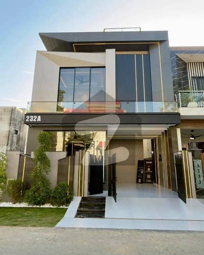 5 Marla Most Beautiful Luxury House For Rent At Prime Location In DHA 9 Town