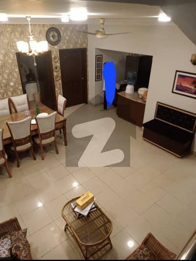 نیوی ہاؤسنگ سکیم کارساز کراچی میں 5 کمروں کا 14 مرلہ مکان 22.0 کروڑ میں برائے فروخت۔