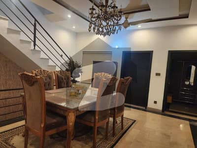 JOHAR TOWN 7.5 MARLA HOUSE FOR SALE