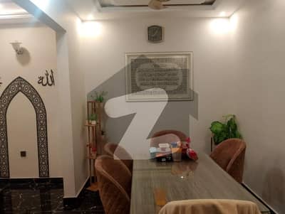 گلشن اقبال - بلاک 13-ڈی2 گلشنِ اقبال,گلشنِ اقبال ٹاؤن,کراچی میں 3 کمروں کا 10 مرلہ بالائی پورشن 1.2 لاکھ میں کرایہ پر دستیاب ہے۔