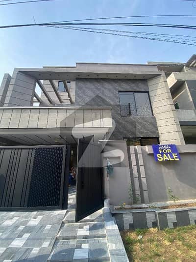 10 Marla Brand New House For Sale Available In Nespak 3 Lahore