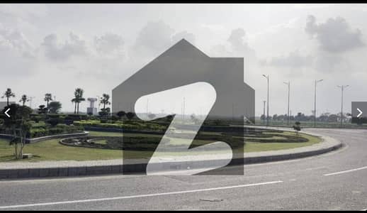 ڈی ایچ اے فیز9 پریزم - بلاک کیو ڈی ایچ اے فیز9 پریزم,ڈی ایچ اے ڈیفینس,لاہور میں 1 کنال رہائشی پلاٹ 3.3 کروڑ میں برائے فروخت۔