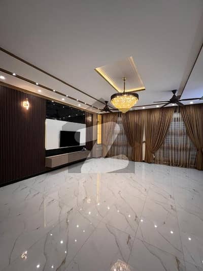 1000 Yards Single Story Demolish Condition House For Sale In North Nazimabad Block H