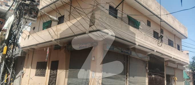 Prime Location In Girja Road Of Girja Road, A 9 Marla Building Is Available