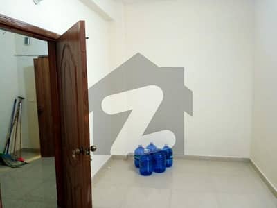 flat for rent in E 11 -2 prime location