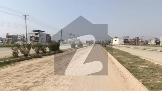 5 Marla Residential Plot For Sale In Huraira Block