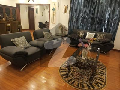 ایف ۔ 6 اسلام آباد میں 2 کمروں کا 18 مرلہ مکان 5.0 لاکھ میں کرایہ پر دستیاب ہے۔