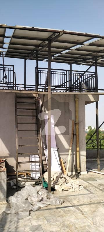 واپڈا ٹاؤن فیز 1 واپڈا ٹاؤن,لاہور میں 4 کمروں کا 10 مرلہ مکان 3.4 کروڑ میں برائے فروخت۔