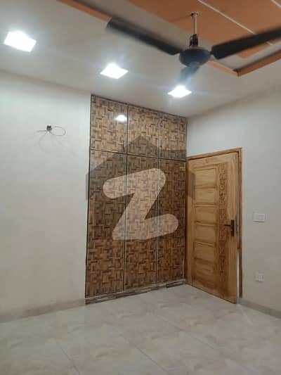 پنجاب سمال انڈسٹریز کالونی لاہور میں 3 کمروں کا 7 مرلہ بالائی پورشن 56.0 ہزار میں کرایہ پر دستیاب ہے۔