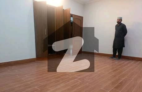 ڈی ۔ 12 اسلام آباد میں 11 مرلہ مکان 4.0 لاکھ میں کرایہ پر دستیاب ہے۔