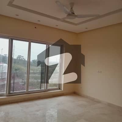 ڈی ۔ 12 اسلام آباد میں 3 کمروں کا 1 کنال بالائی پورشن 2.65 لاکھ میں کرایہ پر دستیاب ہے۔