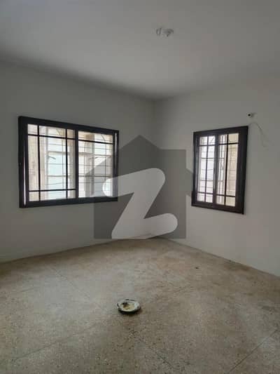 گلشنِ اقبال - بلاک 10 گلشنِ اقبال,گلشنِ اقبال ٹاؤن,کراچی میں 2 کمروں کا 4 مرلہ فلیٹ 42.0 ہزار میں کرایہ پر دستیاب ہے۔