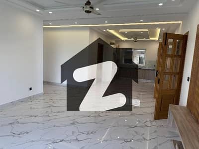 4500 Square Feet House For Sale In Beautiful D-12