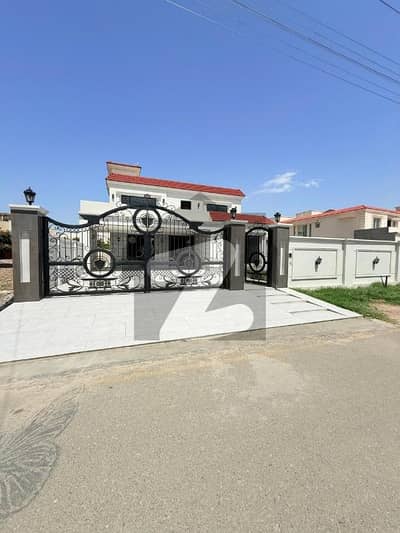 Buch Executives Villas  Society. Multan.   18 Marla house for sale