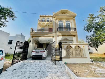 5 Marla Brand New House Available For Sale