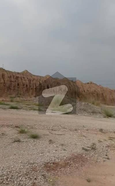 ڈی ایچ اے فیز 6 - سیکٹر بی3 ڈی ایچ اے ڈیفینس فیز 6 ,ڈی ایچ اے ڈیفینس,اسلام آباد میں 1 کنال رہائشی پلاٹ 1.2 کروڑ میں برائے فروخت۔