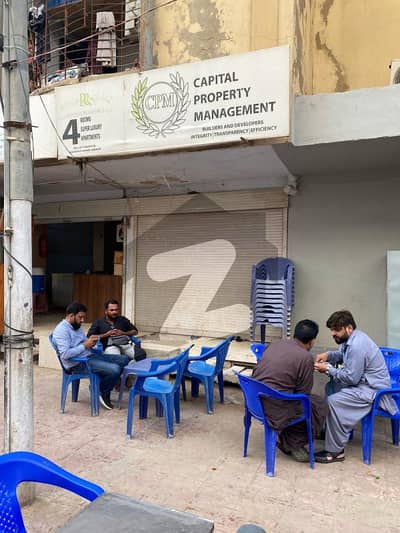 گلستانِِ جوہر ۔ بلاک اے 3 گلستانِ جوہر,کراچی میں 2 مرلہ Studio دکان 2.25 کروڑ میں برائے فروخت۔