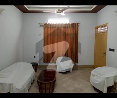 Sale 150ghz single railway society leased Lal flat ki back pe