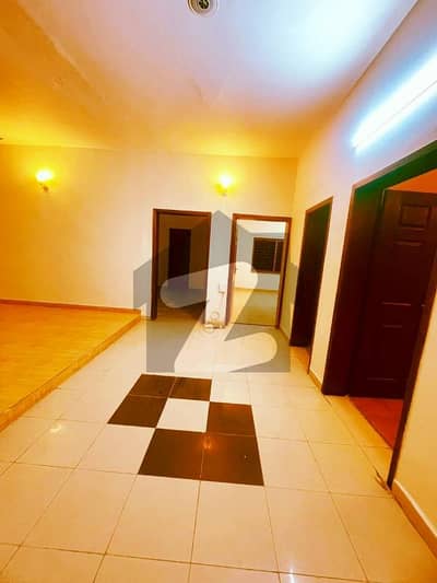 عسکری 10 - سیکٹر بی عسکری 10,عسکری,لاہور میں 4 کمروں کا 12 مرلہ مکان 1.68 لاکھ میں کرایہ پر دستیاب ہے۔