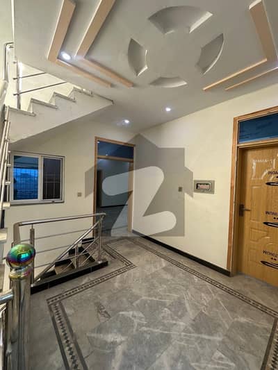 1st Floor+ Mumty Floor For Bachelors