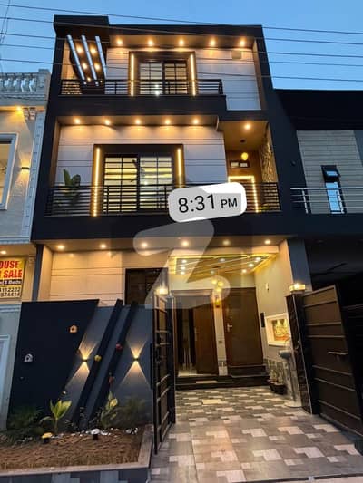 الحفیظ گارڈن - فیز 5 الحفیظ گارڈن,جی ٹی روڈ,لاہور میں 4 کمروں کا 3 مرلہ مکان 1.8 کروڑ میں برائے فروخت۔