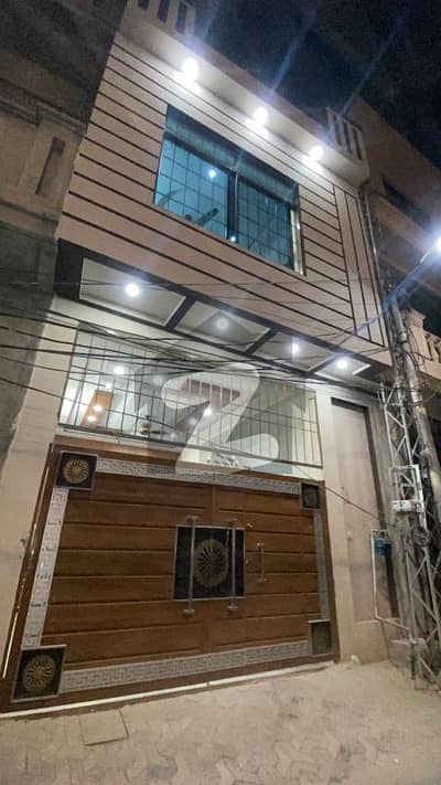 شلے ویلی راولپنڈی میں 3 کمروں کا 2 مرلہ مکان 1.2 کروڑ میں برائے فروخت۔