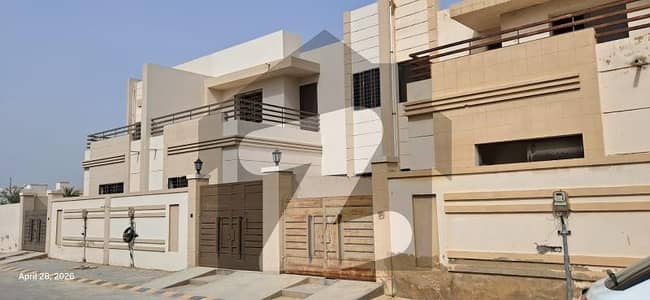 House For sale In Beautiful Karachi Motorway