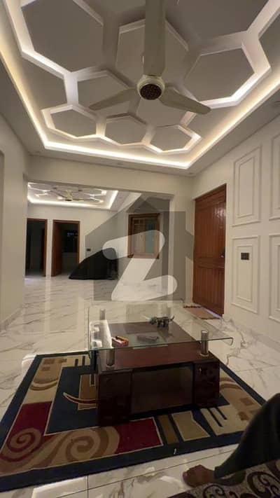 بخاری کمرشل ایریا ڈی ایچ اے فیز 6,ڈی ایچ اے ڈیفینس,کراچی میں 3 کمروں کا 6 مرلہ فلیٹ 2.4 کروڑ میں برائے فروخت۔