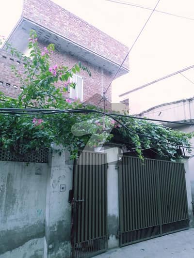 کھیالی گوجرانوالہ میں 4 کمروں کا 8 مرلہ مکان 1.8 کروڑ میں برائے فروخت۔