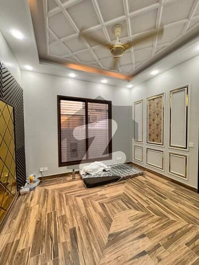 250 Yard Town House Bungalow For Sale