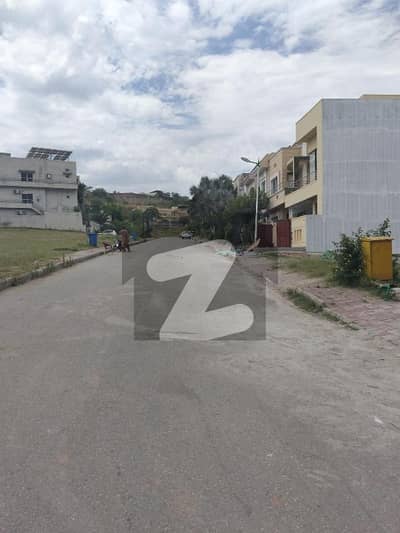 BAHRIA TOWN  overses Block  sector 5