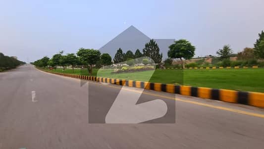 1 Kanal Prime Location Plot 60wide Road,Street No. 5 Near To Park And Boulevard Sector B Dha Phase 5 ISB