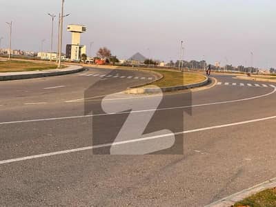 DHA9 prism 1 kanal plot far sale available