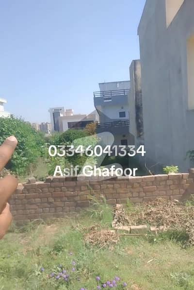 plot for sale in F-15