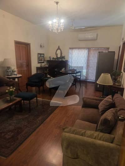 1 Kanal house Semi Furnished House