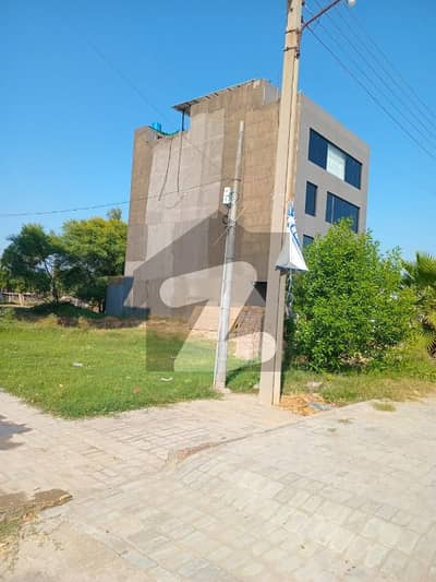 او پی ایف ہاؤسنگ سکیم - بلاک اے او پی ایف ہاؤسنگ سکیم,لاہور میں 1 کنال رہائشی پلاٹ 2.8 کروڑ میں برائے فروخت۔
