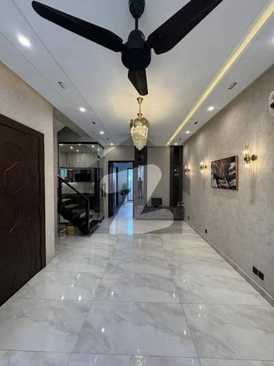 5 MARLA House For Sale in Dha Phase 9