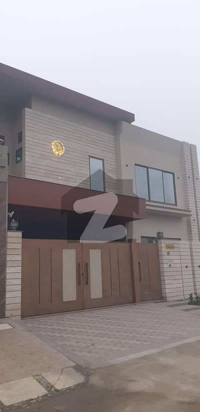 11 marla house for sale in Khayaban gardens