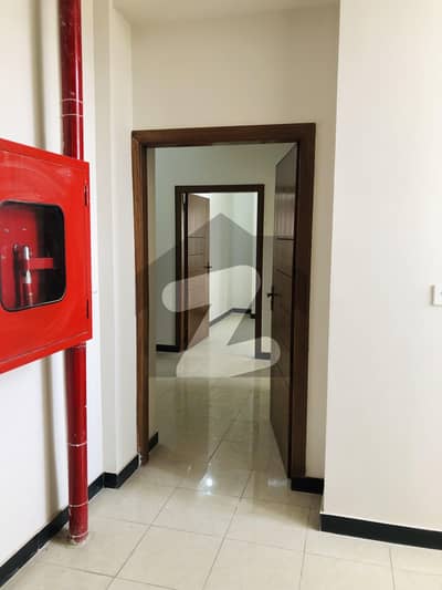 2 Bed Flat Available For Rent.