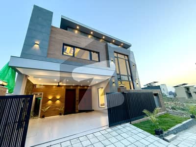 10 Marla Ultra Luxury Owner Build House in Zaraj Housing Society