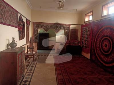 بنی گالہ اسلام آباد میں 8 کمروں کا 1 کنال مکان 17.0 کروڑ میں برائے فروخت۔